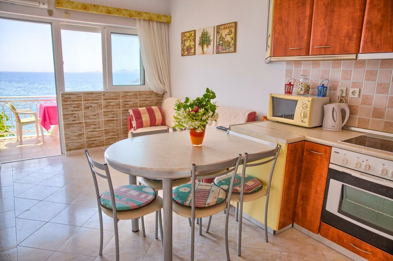Chara'S Sea View House Apartment Haraki Bagian luar foto